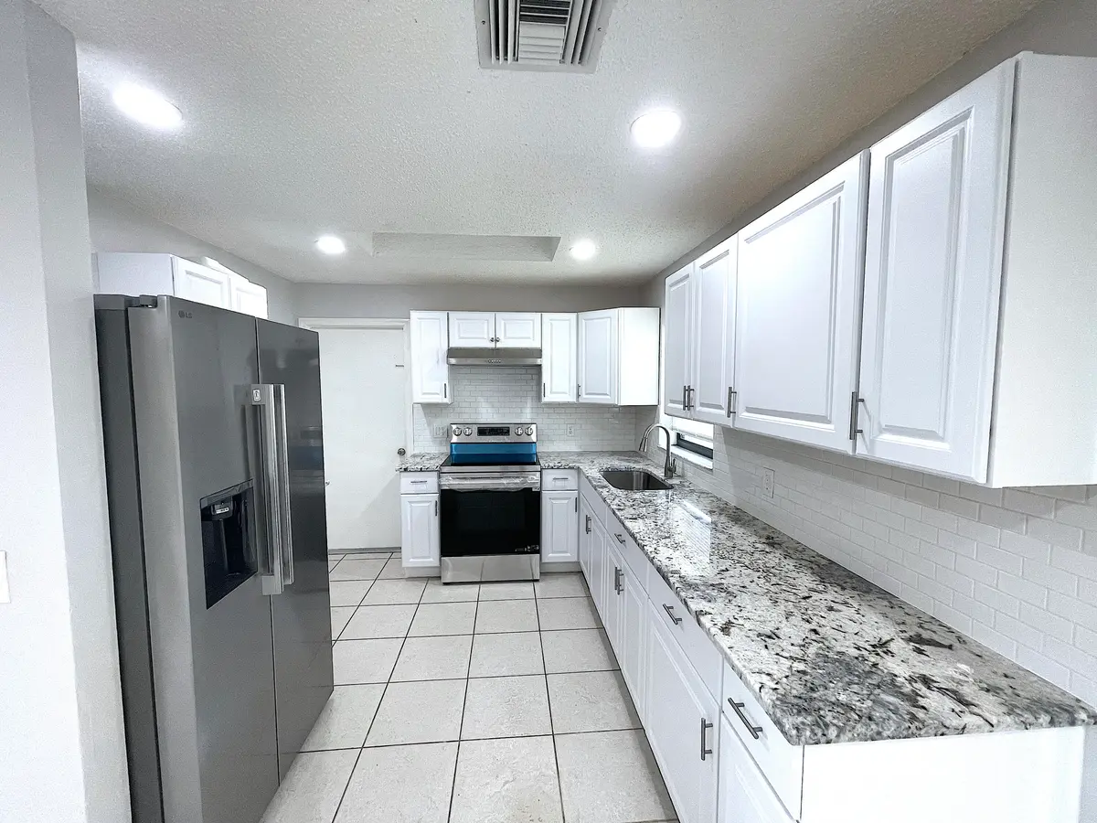IMG_1419 at 7204 GEORGES Road, Fort Pierce