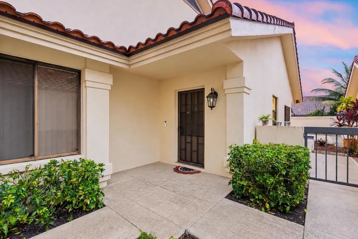 2845 DUQUESNE Circle at 2845 DUQUESNE Circle, West Palm Beach