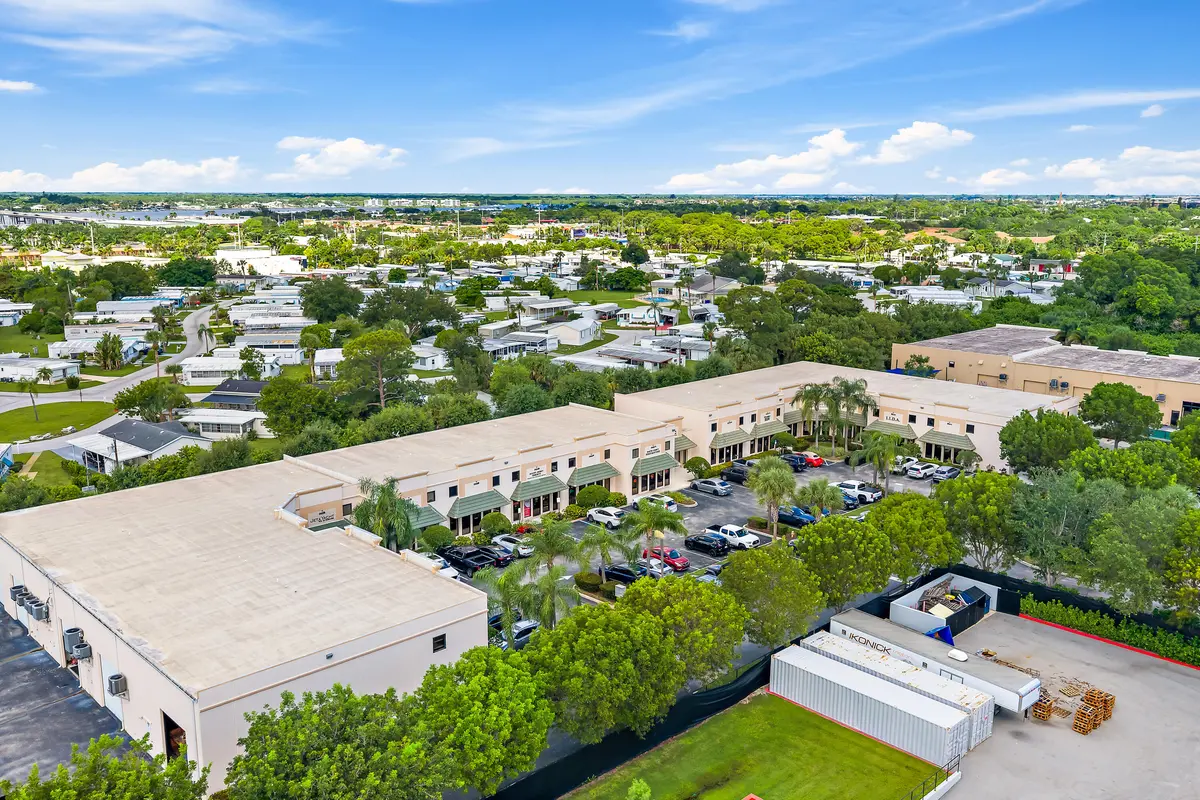 011-2682SEWilloughbyBlvd-Stuart-FULL at 2682 SE Willoughby Boulevard #201, Stuart
