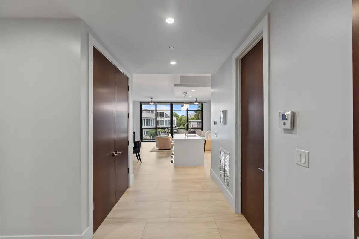 DSC01845 at 2770 NE 14TH Street 203, Fort Lauderdale