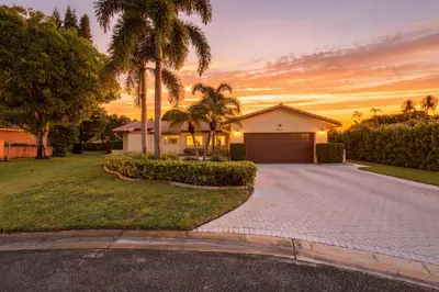 8553 NW 8TH Court, Coral Springs – Single Family Residence for sale