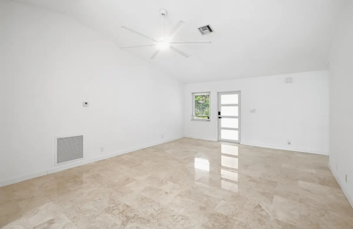 living-room at 235 NW 3rd Court, Boca Raton