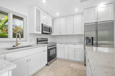 235 NW 3rd Court, Boca Raton – Single Family Residence for rent