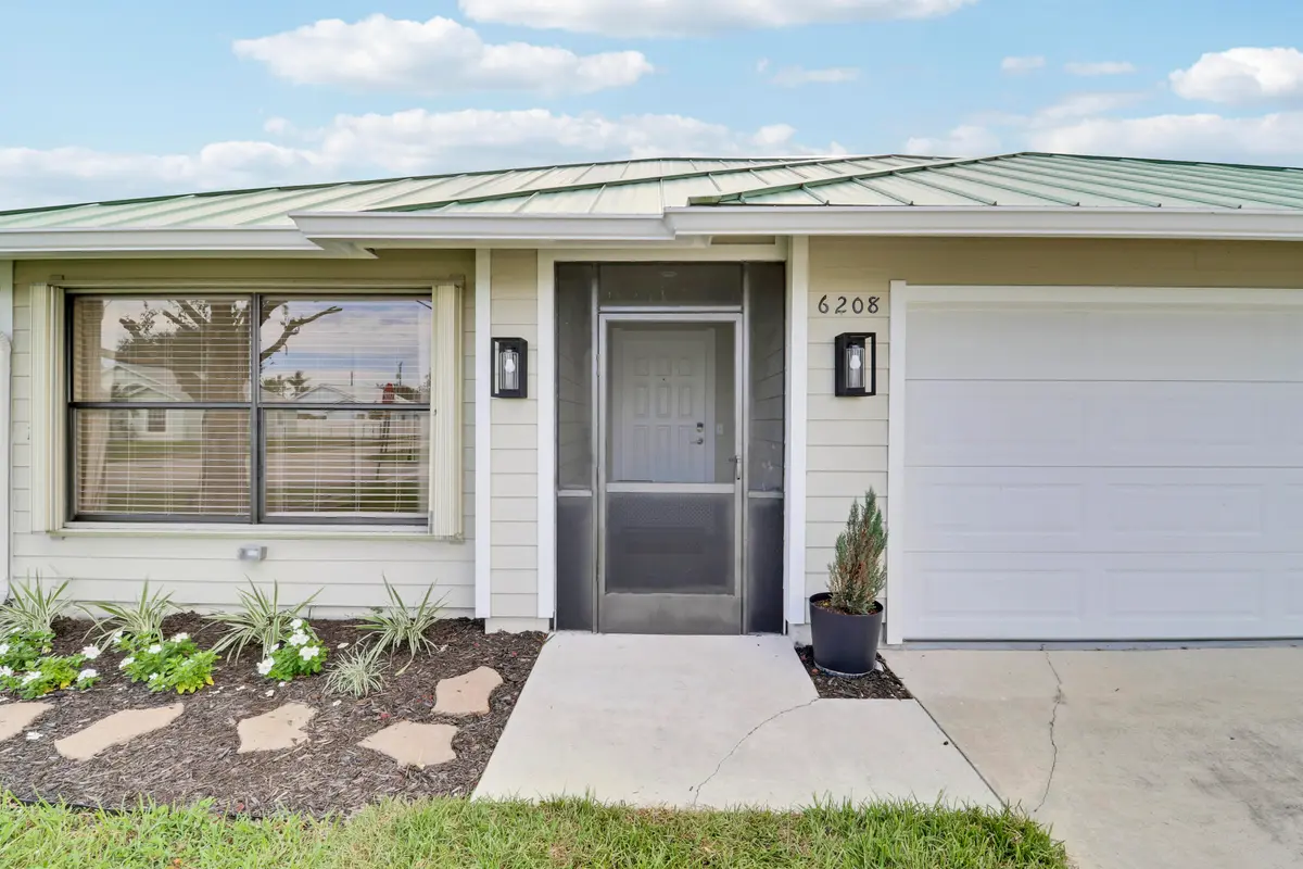 Front of the House at 6208 Michael Street, Jupiter