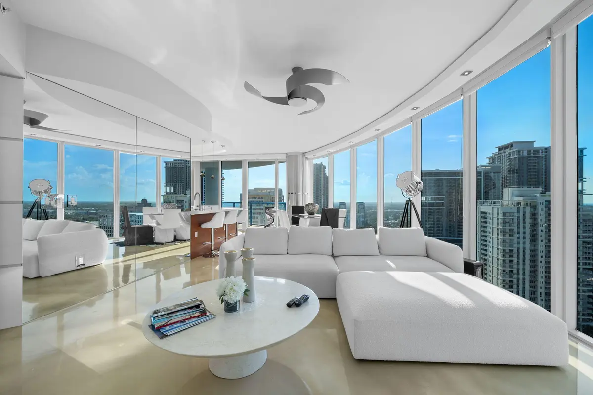 3-web-or-mls-A7R06670 at 333 Las Olas Way 2702, Fort Lauderdale