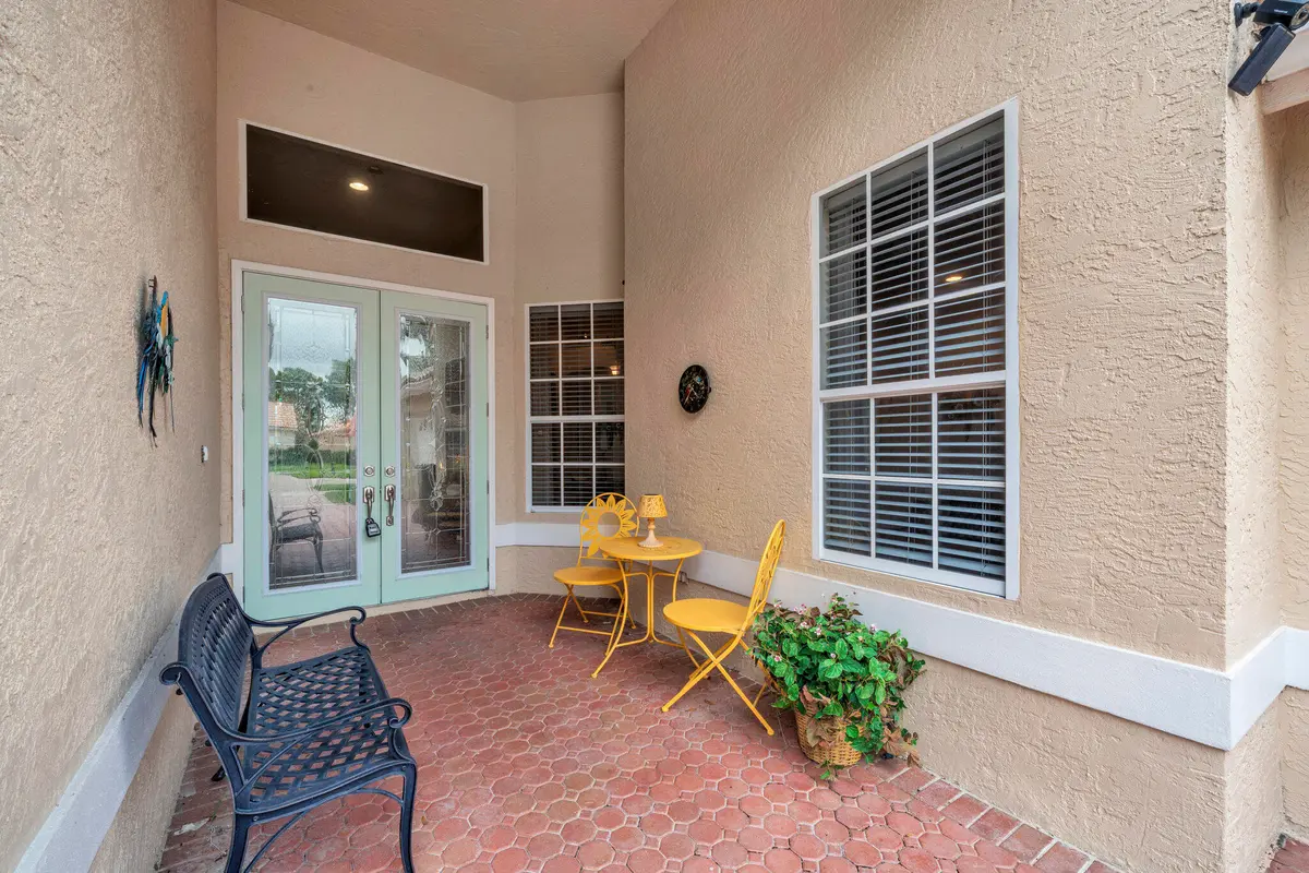 Entryway at 700 SW Lake Charles Circle, Port St. Lucie