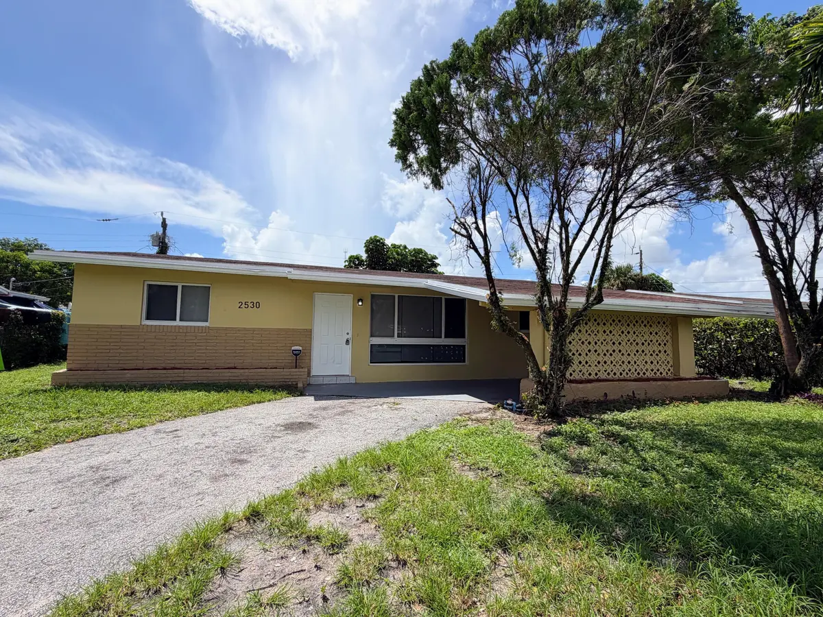 IMG_0175 at 2530 NW 26th Court, Oakland Park