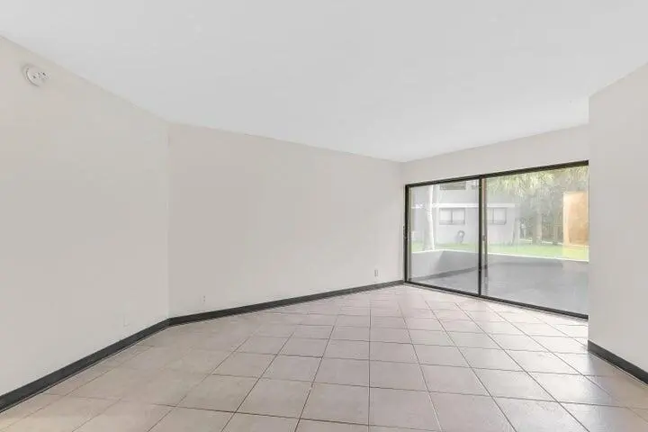 living space 4 at 1880 N Congress Avenue 104, West Palm Beach