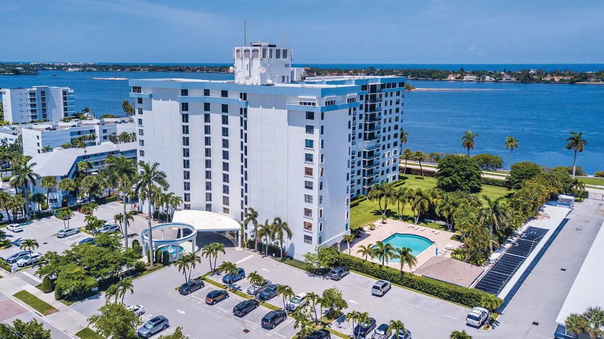 3800 Washington Road at 3800 WASHINGTON Road 407, West Palm Beach