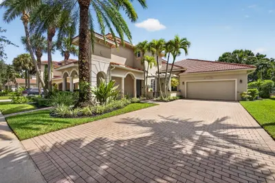 110 Via Veracruz, Jupiter – Single Family Residence for sale