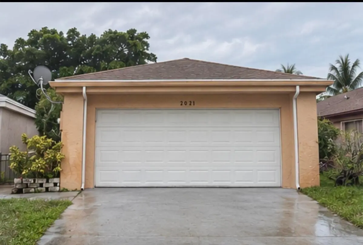 IMG_0525 at 2021 NW 35TH Terrace, Coconut Creek
