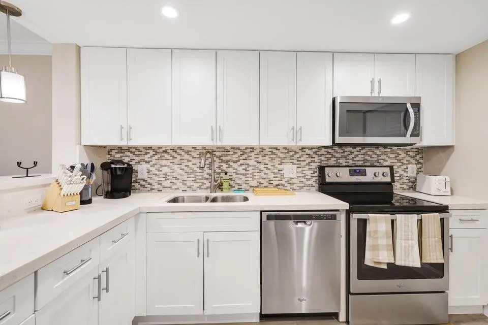 601 N Ocean Boulevard 403, Boca Raton, FL – photo 8