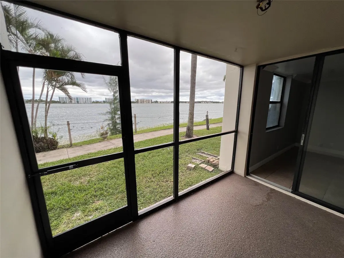 Photo 5 at 118 Lake Emerald Drive 103, Oakland Park