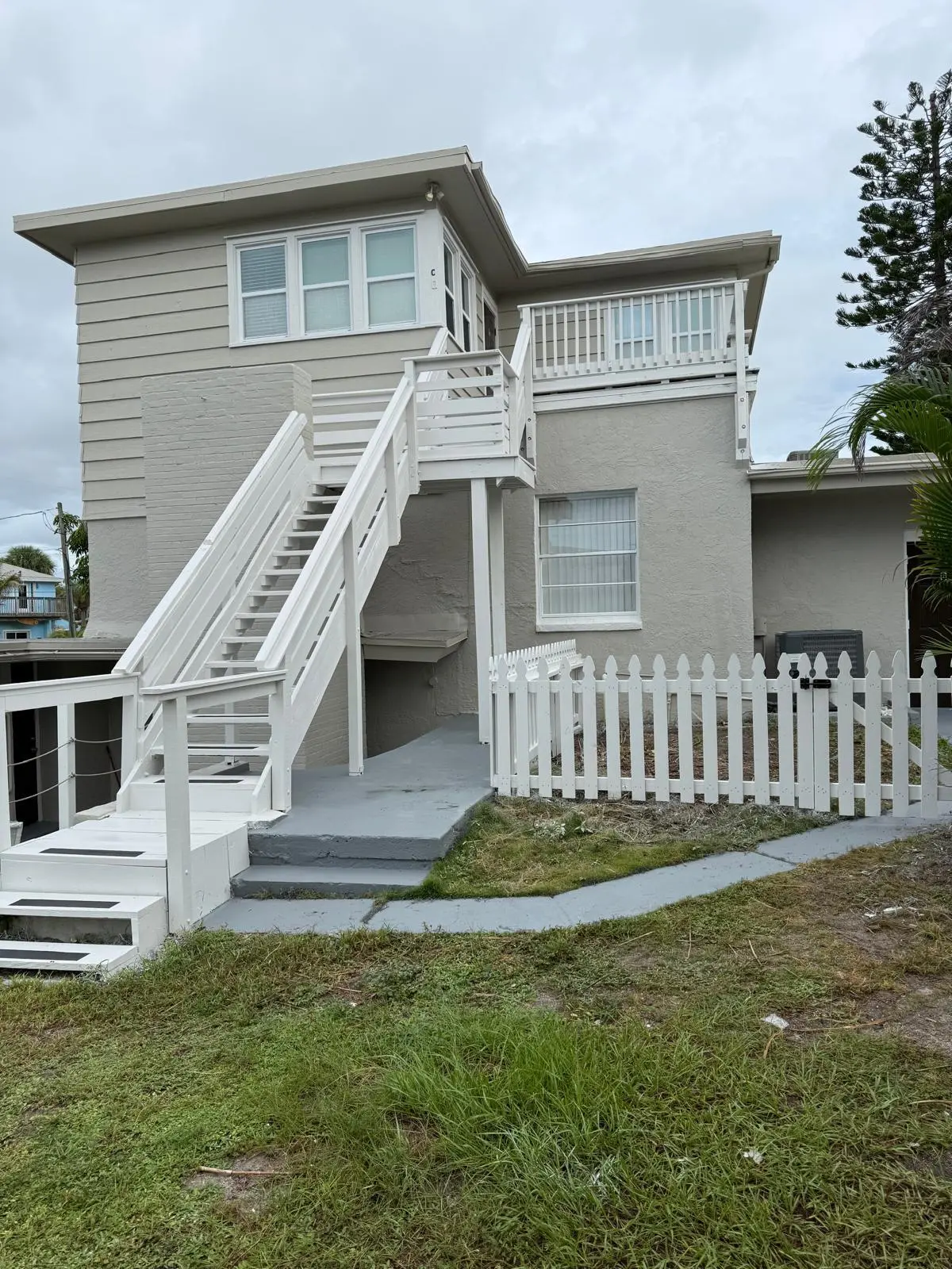 IMG-20260917-WA0010(1) at 1140  Hernando Street C, Hutchinson Island
