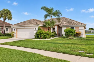 3281 Harness Circle, Wellington – Single Family Residence for sale