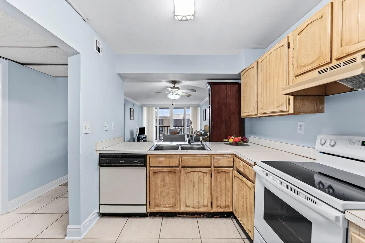 006-8RoyalPalmWay-604-BocaRaton-FL-33432 at 8 N ROYAL PALM Way 6040, Boca Raton