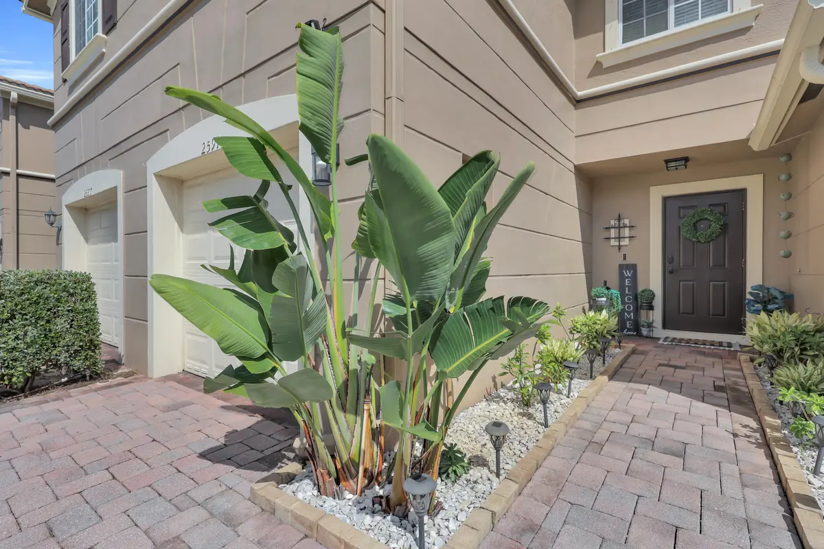 3_8p3a0038 at 2591 SW Marshfield Court, Port St. Lucie
