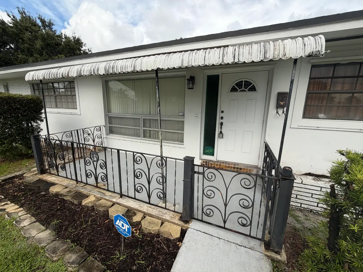 IMG_0676 at 717 SW 2ND Terrace, Dania Beach