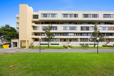 1401 S Federal Highway 220, Boca Raton – Condominium for rent