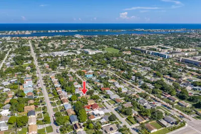 171 NE 28TH Court, Boynton Beach – Single Family Residence for sale