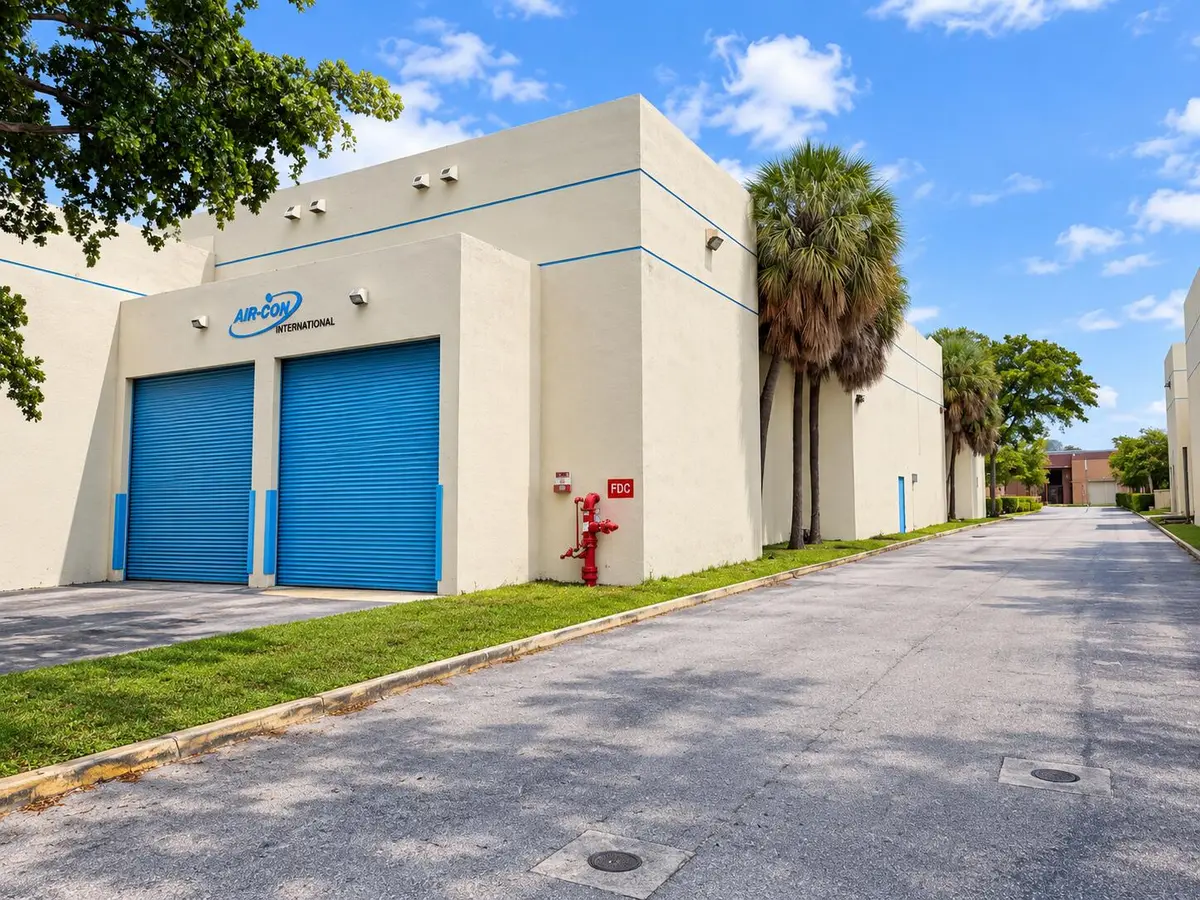 7108 NW 50th St_4 at 7108 NW 50TH Street, Miami