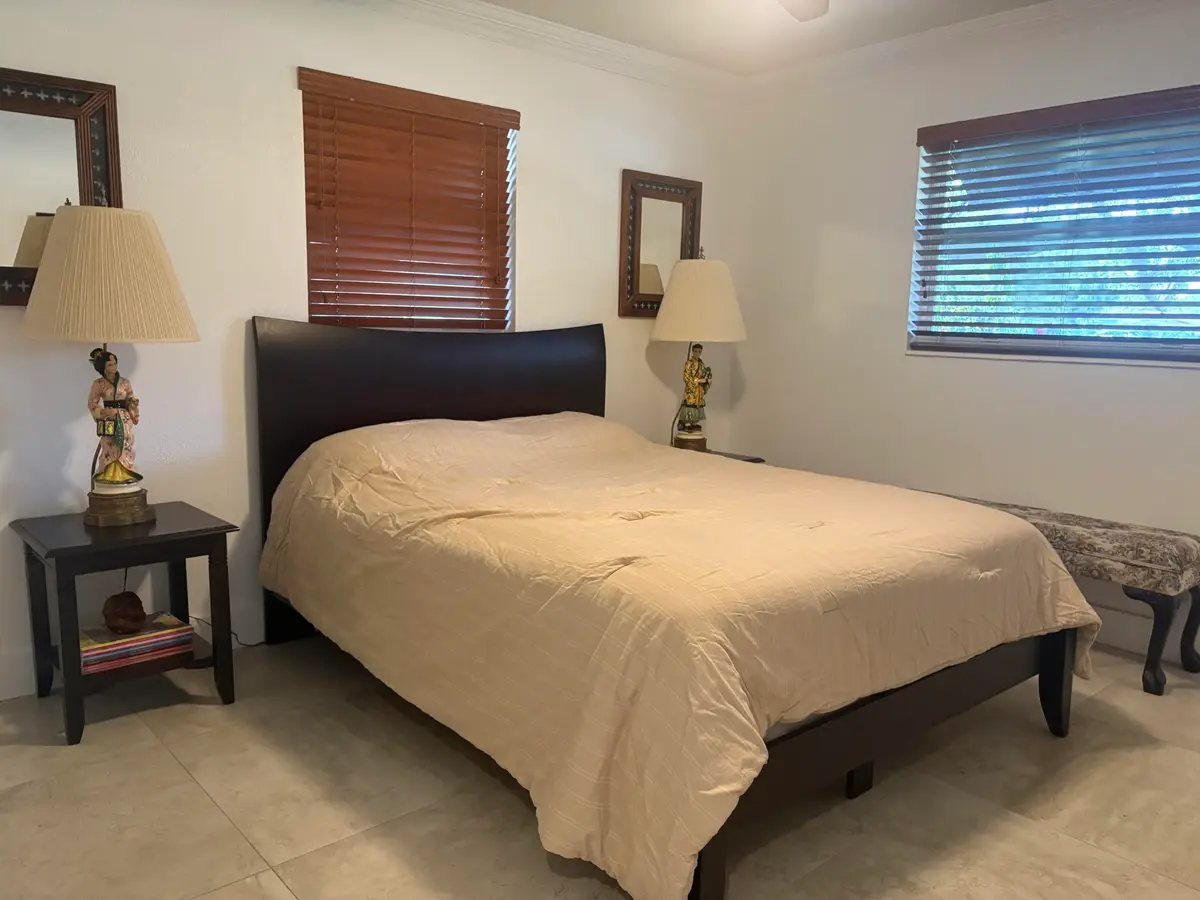 IMG_1686 at 2565 Meadow Road, West Palm Beach