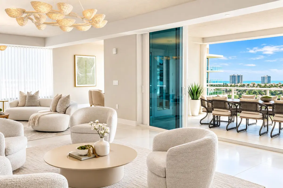 Grand Living Room and Terrace at 220 SE MIZNER Boulevard 803, Boca Raton
