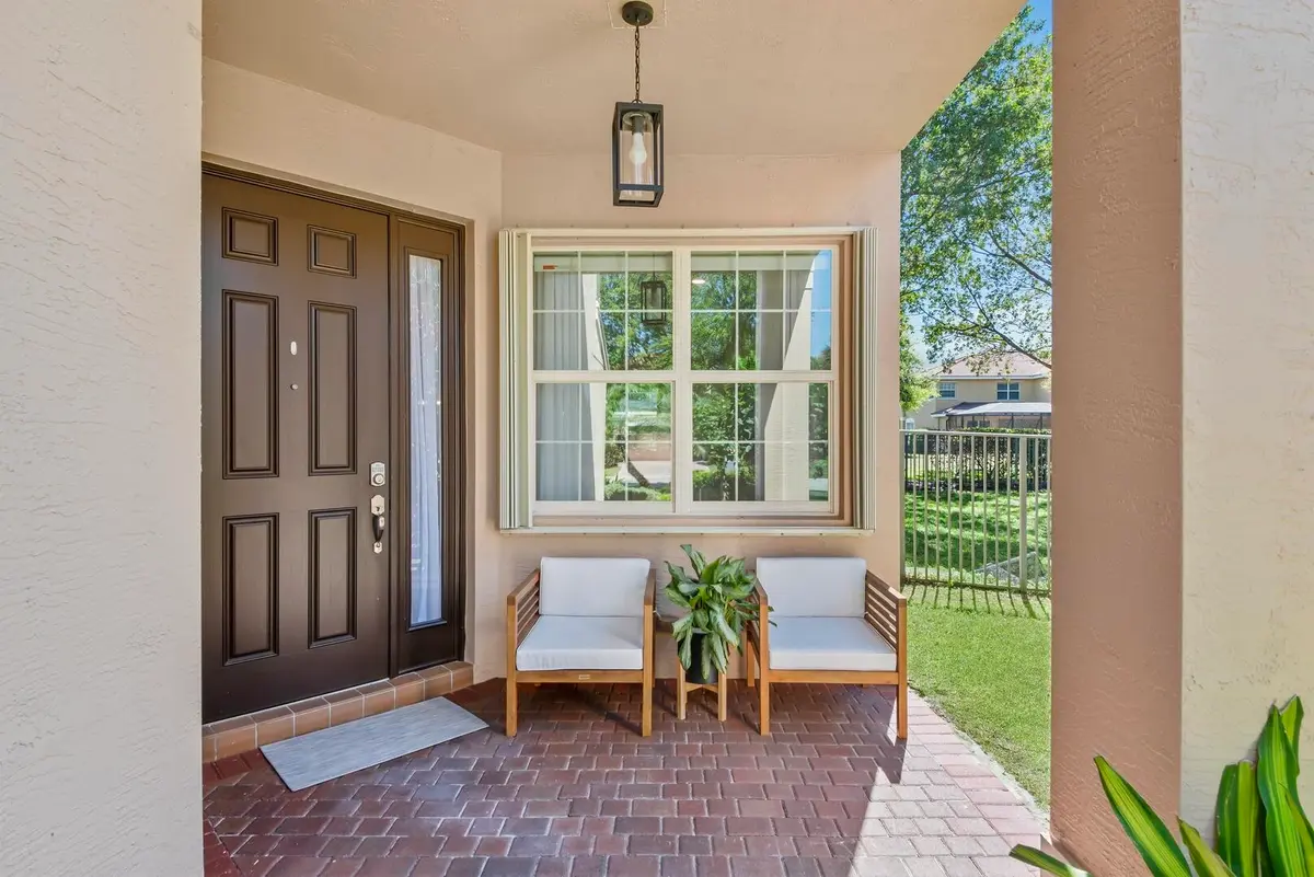 1 (41) at 7686 CORKWOOD Avenue, Boynton Beach