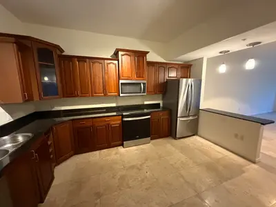 1640 PRESIDENTIAL Way 307, West Palm Beach – Condominium for rent