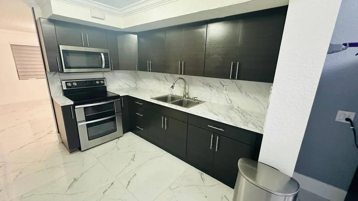WhatsApp Image 2026-09-18 at 11.18.55 AM at 872 HARTH Drive, West Palm Beach