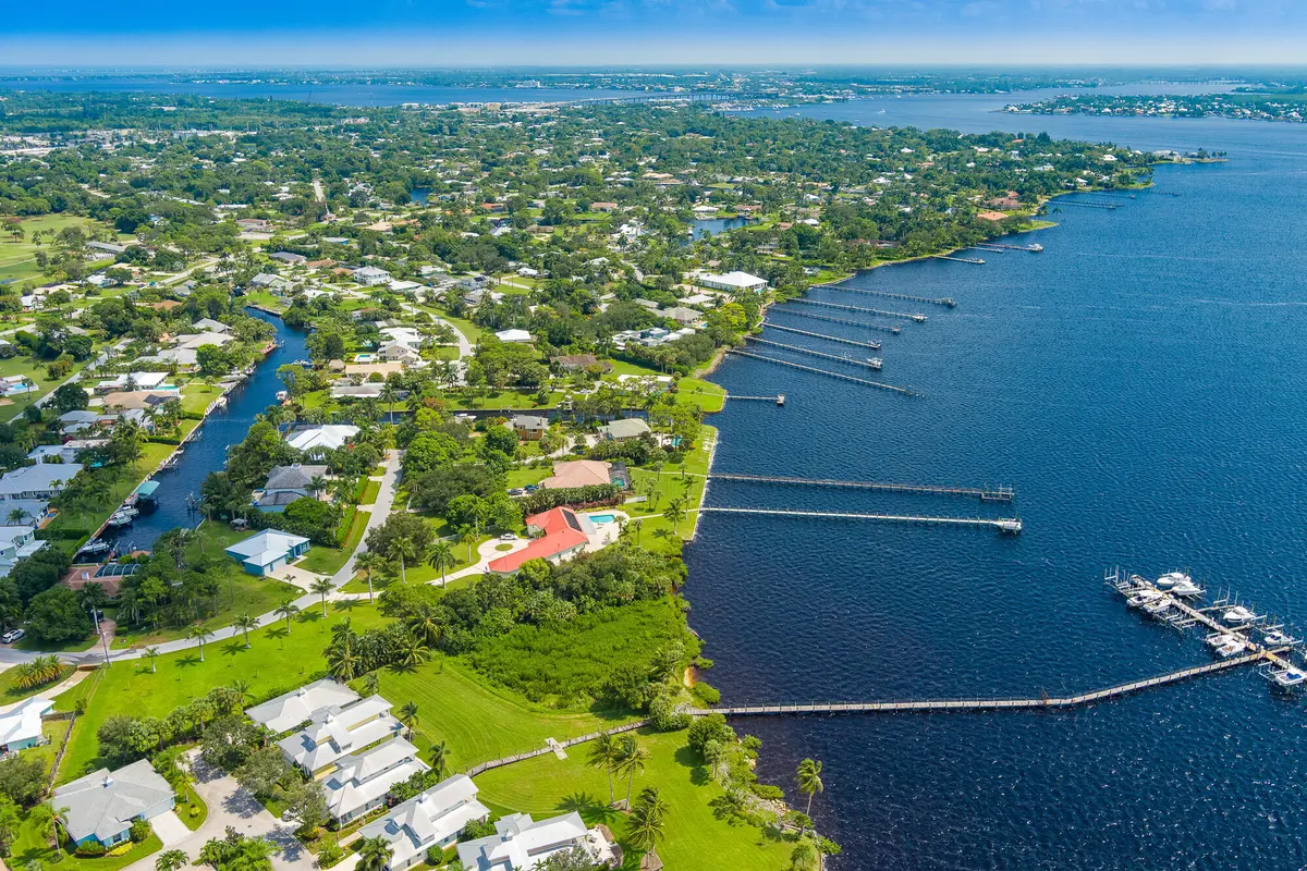 2070 NW Pine Tree Way, Stuart, FL 34994- at 2070 NW PINE TREE Way, Stuart