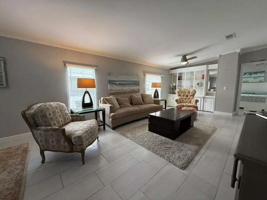 20251115164302266148000000-o at 6085 Seashore  Drive, Atlantis