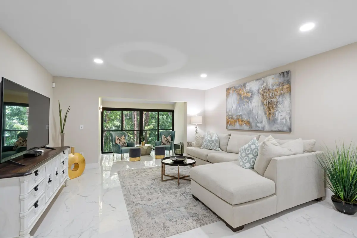 Living Area at 21726 ARRIBA REAL 35H, Boca Raton