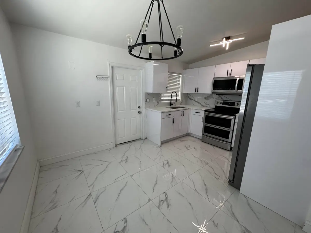 Unit A at 508 PALM Avenue, Fort Pierce