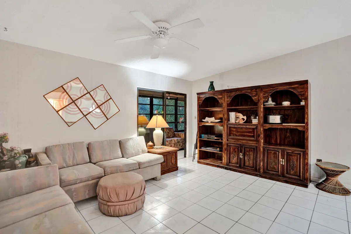 DSC02633 at 9414 S BELFORT Circle 215, Tamarac
