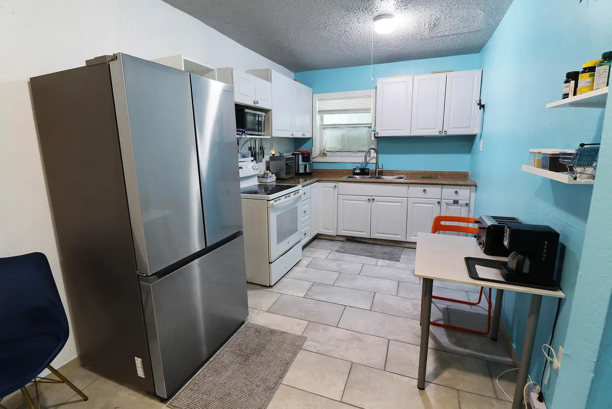IMG_1819 at 207 SW 4TH Street, Deerfield Beach