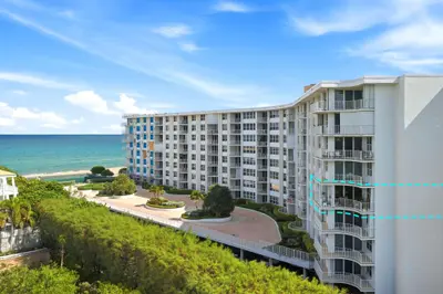 2295 S Ocean Boulevard 517, Palm Beach – Condominium for rent