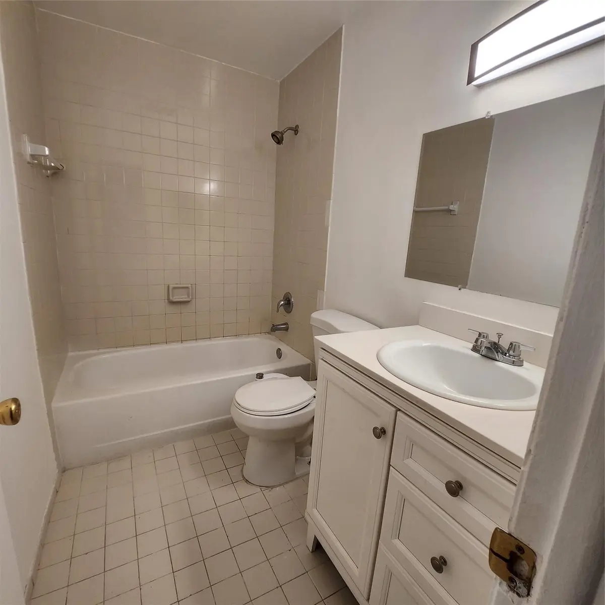 Bath 2 at 7500 SW 153RD Court 204-12, Miami