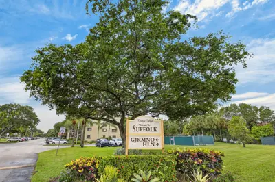 800 SW 142nd Avenue 411N, Pembroke Pines – Condominium for sale