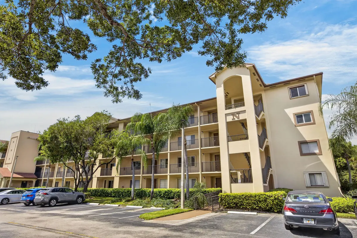 003_LXA10002 at 800 SW 142nd Avenue 411N, Pembroke Pines