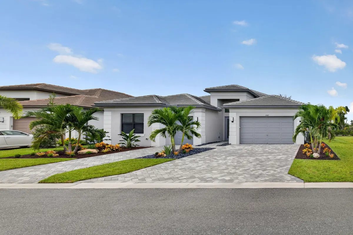 3-web-or-mls-3-print-3A5A8217 at 11665 SW Ter Court, Port St. Lucie