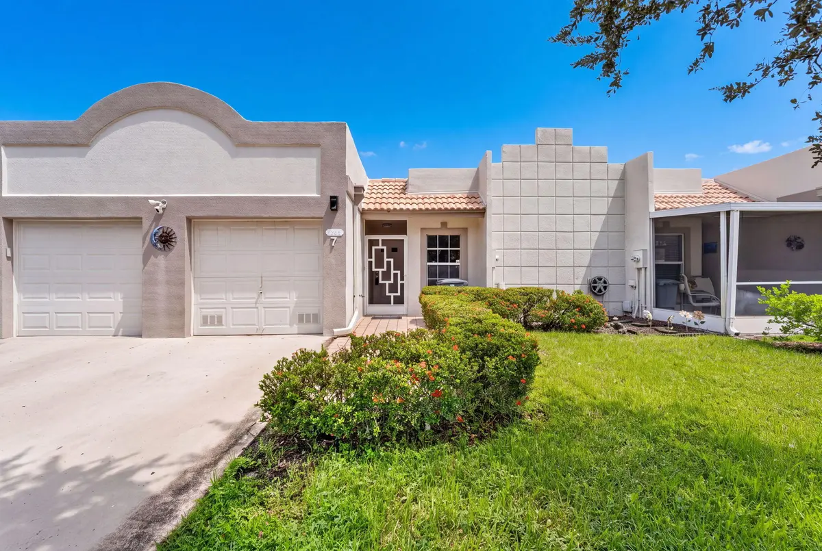 Front Entrance View at 18800 HAYWOOD Terrace 7, Boca Raton