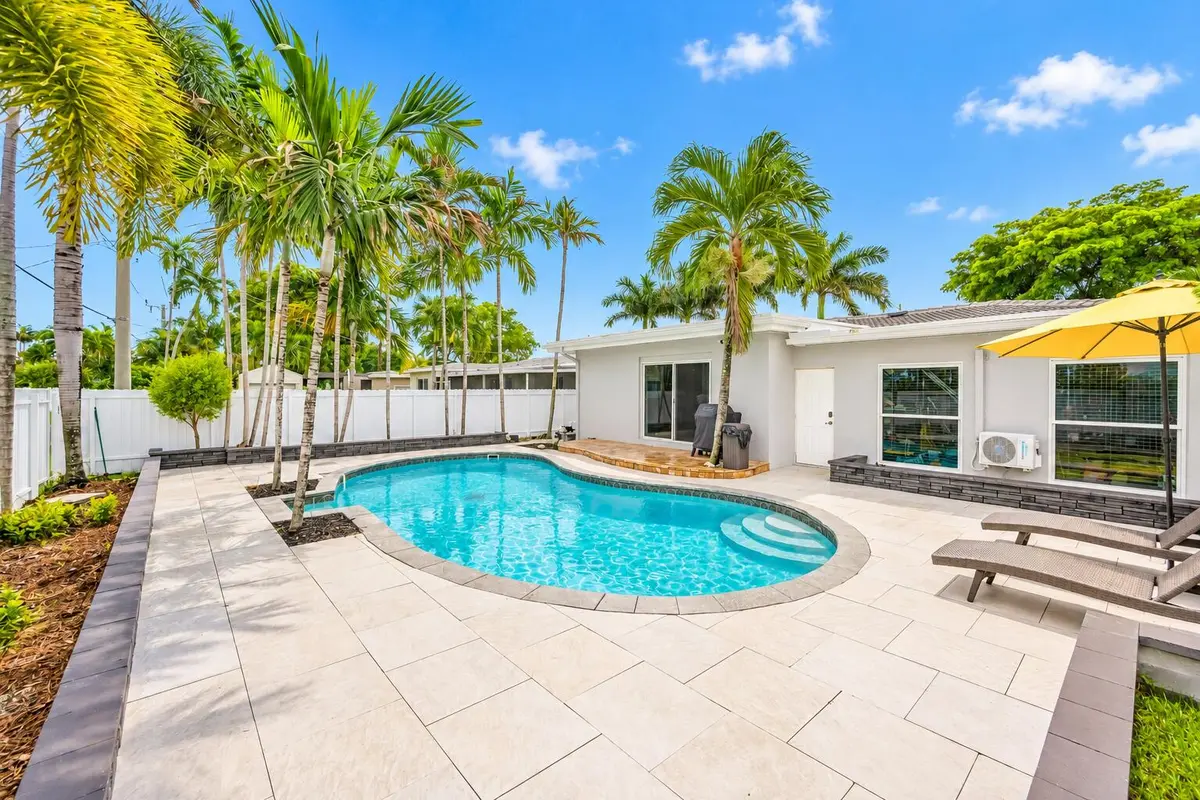 301 SE 3RD Terrace, Dania Beach, FL – photo 2