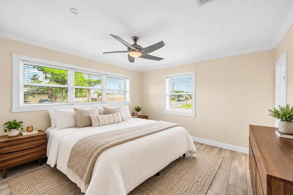301 SE 3RD Terrace, Dania Beach, FL – photo 5