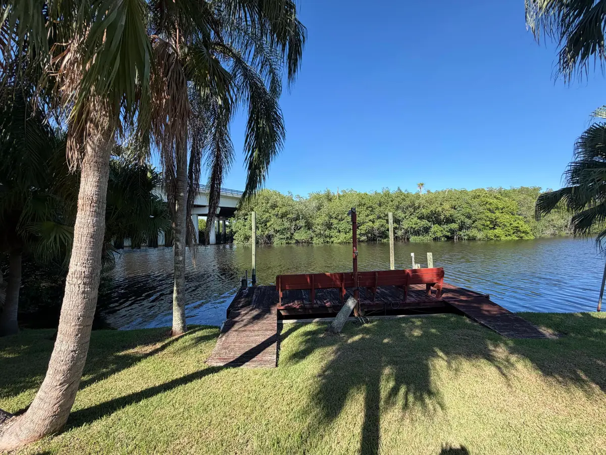 IMG_1802 at 1219 SE CORAL REEF Street, Port St. Lucie