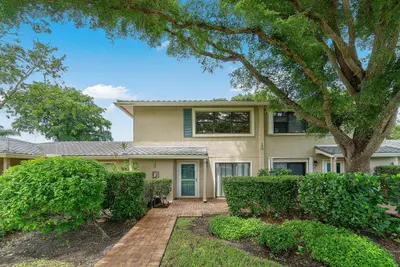 13 WESTGATE Lane 13B, Boynton Beach – Townhouse for sale