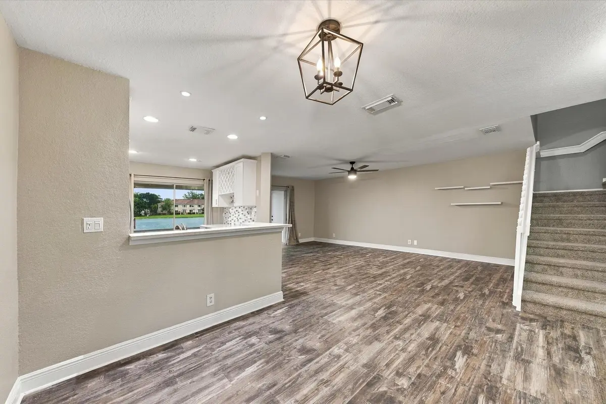 07-2007 at 6215 EATON Street, West Palm Beach