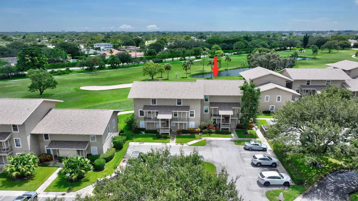 18449 FRONT AIR 1 at 18449 SE WOOD HAVEN Lane E, Jupiter