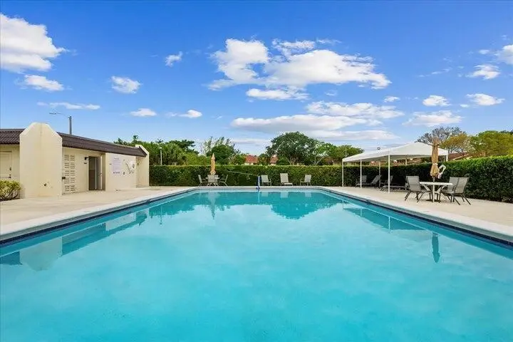 MOM 6 at 160 LAKE FRANCES Drive, West Palm Beach