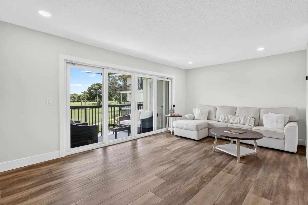 18449 LIVING 3 at 18449 SE WOOD HAVEN Lane E, Jupiter